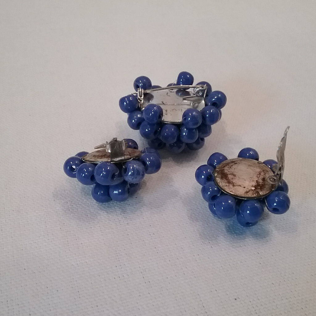 Vintage retro smycke bijouteri örhänge clips och brosch blå