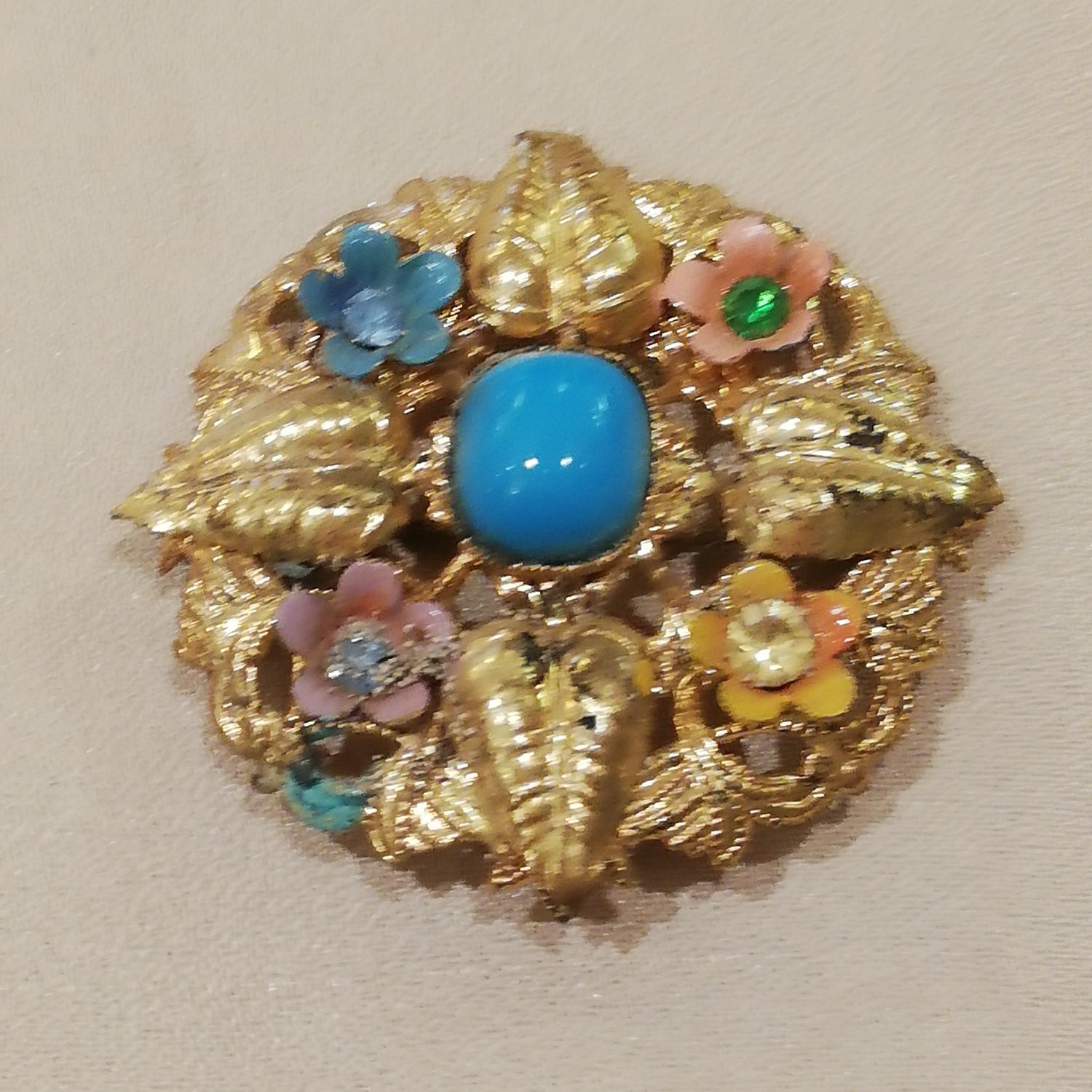 Vintage retro brosch färgglad guldfärgad metall, blommor pärla i mitten turkos