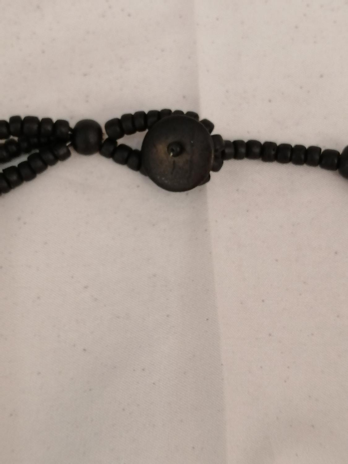 Vintage bijouteri treradigt halsband trä svarta bruna pärlor