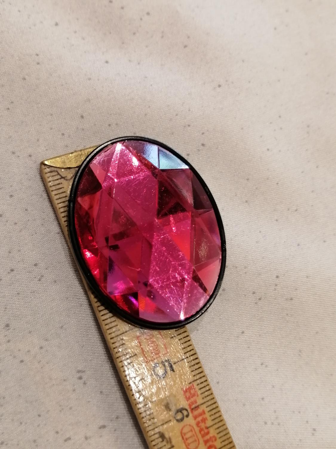 Vintage bijouteri smycke brosch cerise-rosa skiftande stor oval