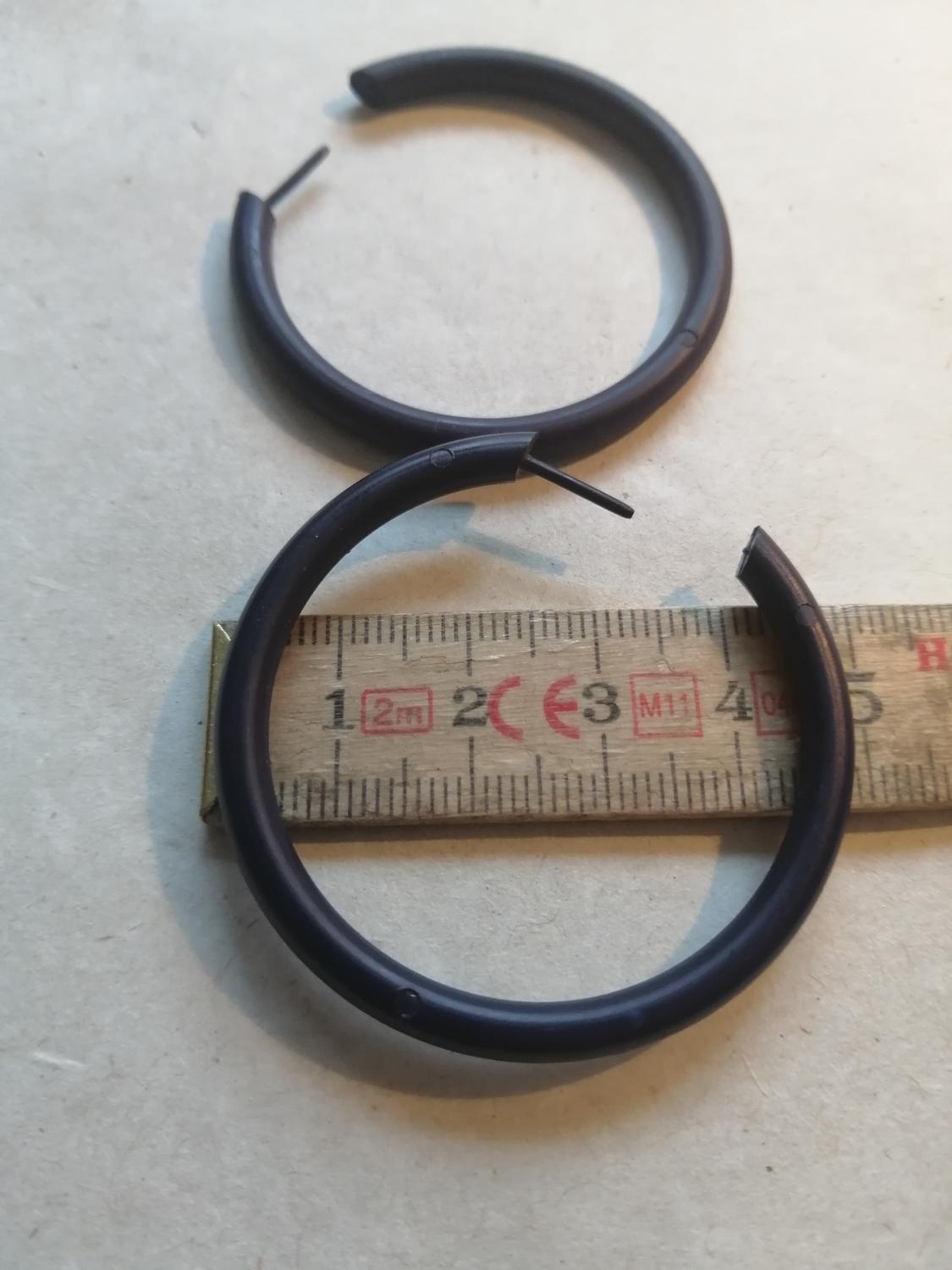 Vintage 80-tal creoler runda ringar för hål marinblå medelstora plast