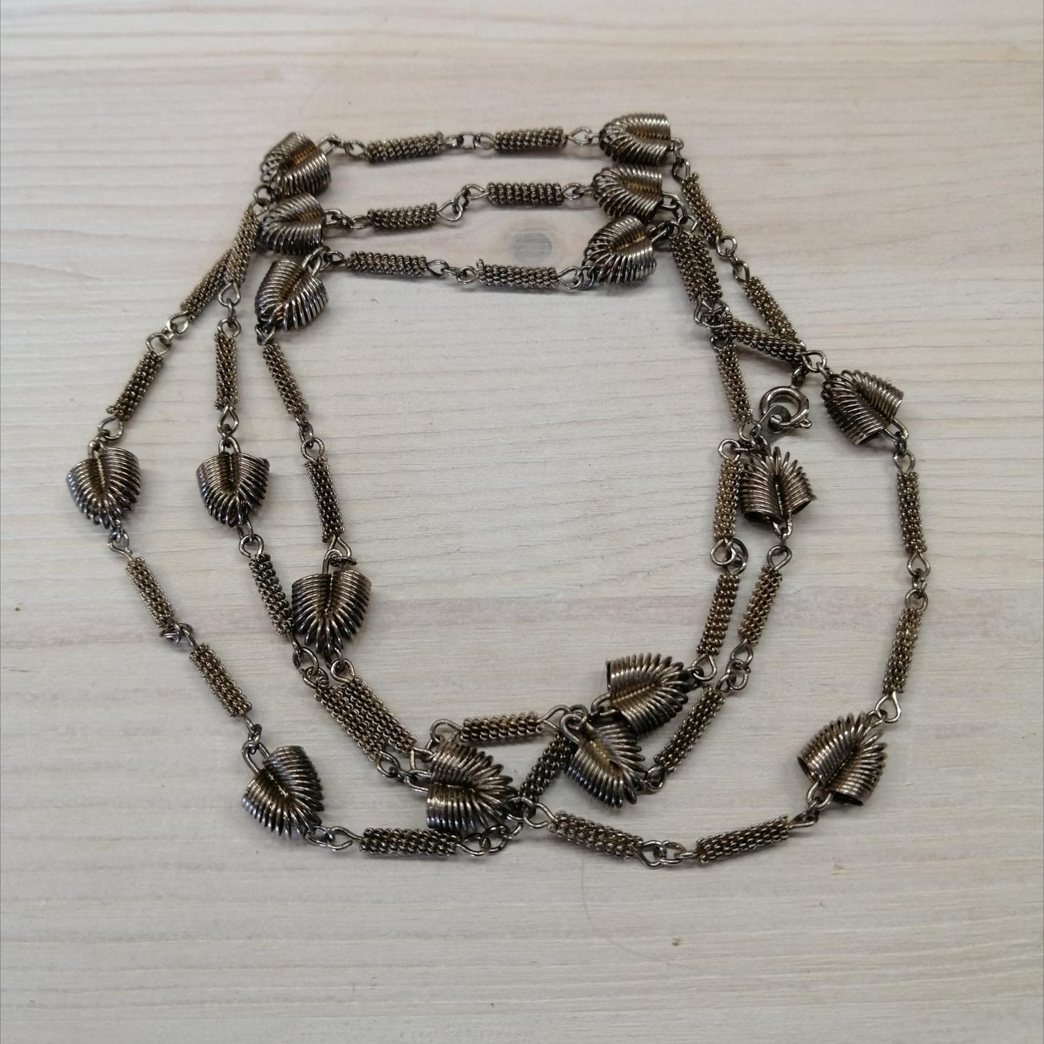 bijouteri halsband silverf runda länkar med spiralformade dkorationer