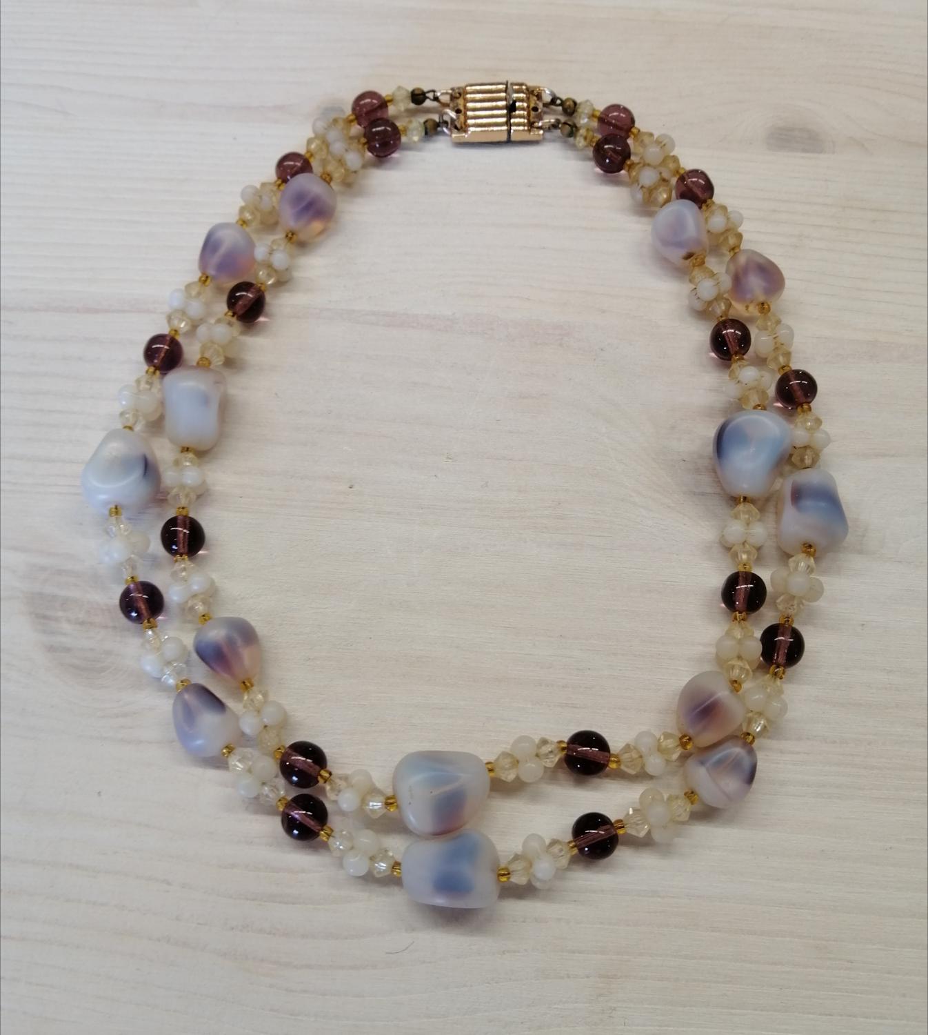 Vintage bijouteri halsband 2-radigt halsband pärlor stenar lila ljuslila vita