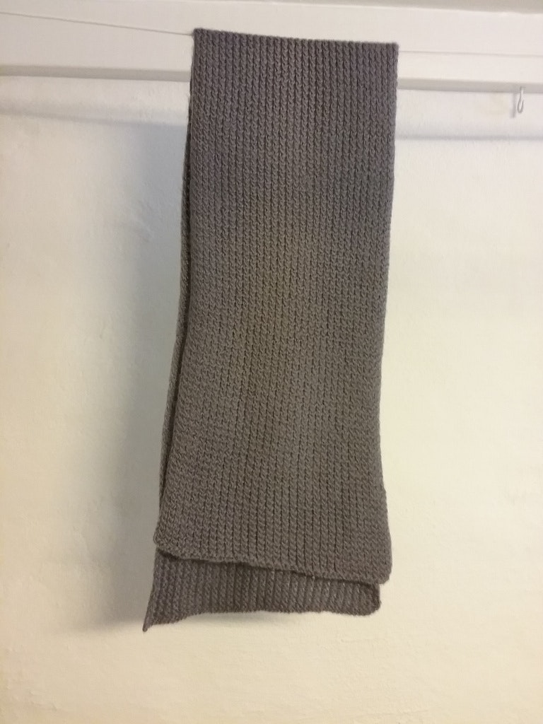 Vintage retro halsduk sjal stickad tjock grå-blå gammaldags - Vintage  Corner Österlen