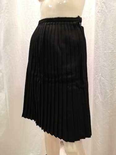 Vintage retro svart plisserad kjol metalldragkedja kortare 60-tal
