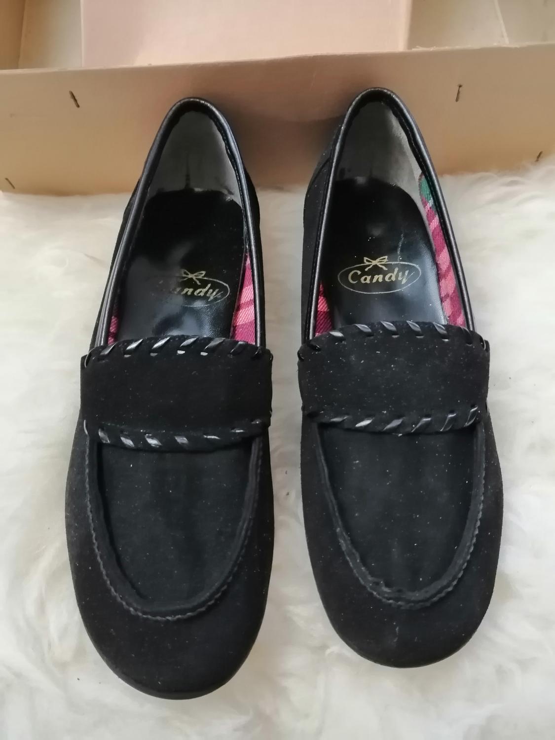 Vintage svart mocka-lofer sko kilklack stl 2,5 A ca 35