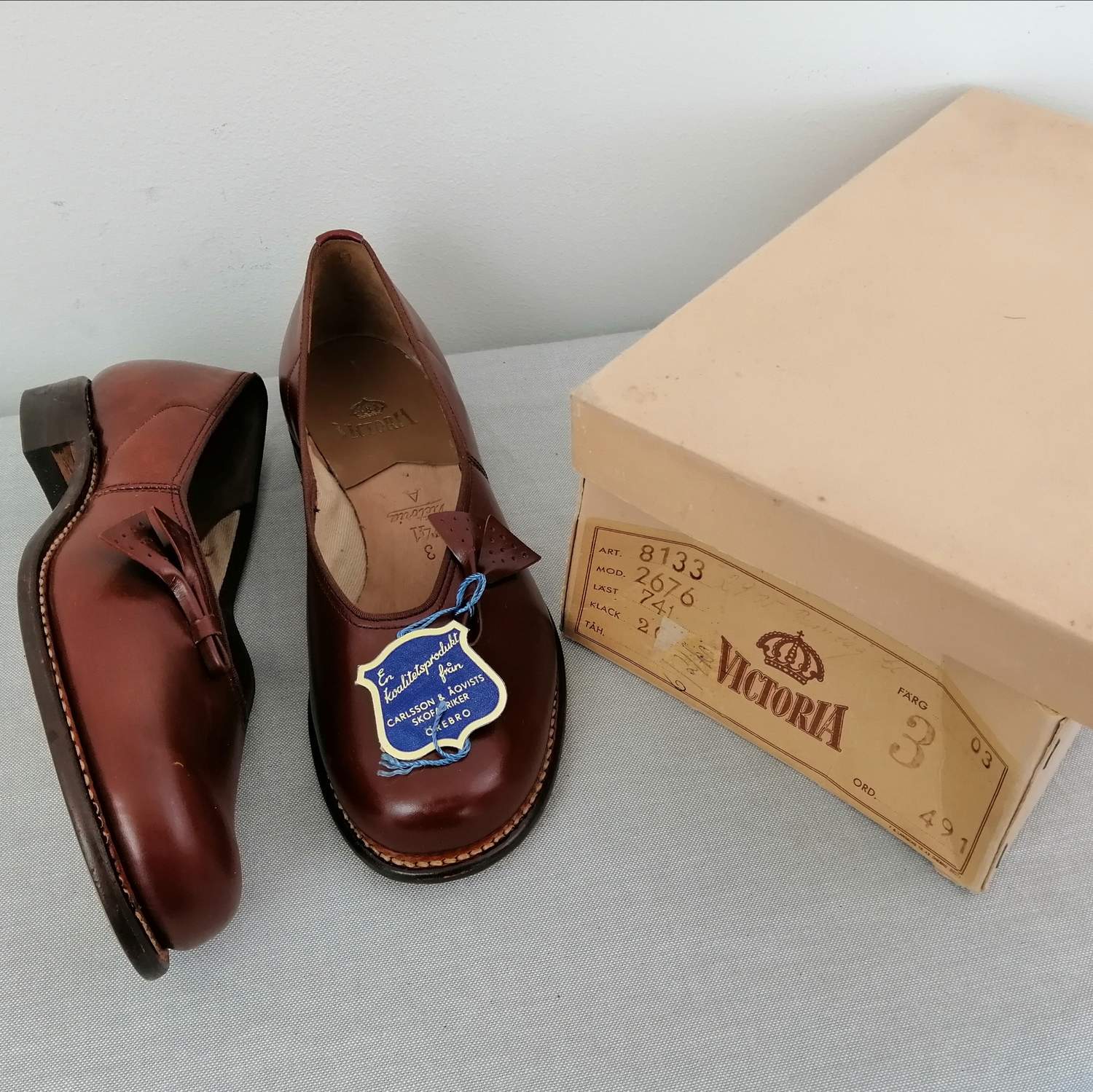 Vintage Victoria låg brun sko rosett sidan stl 3A ca 35