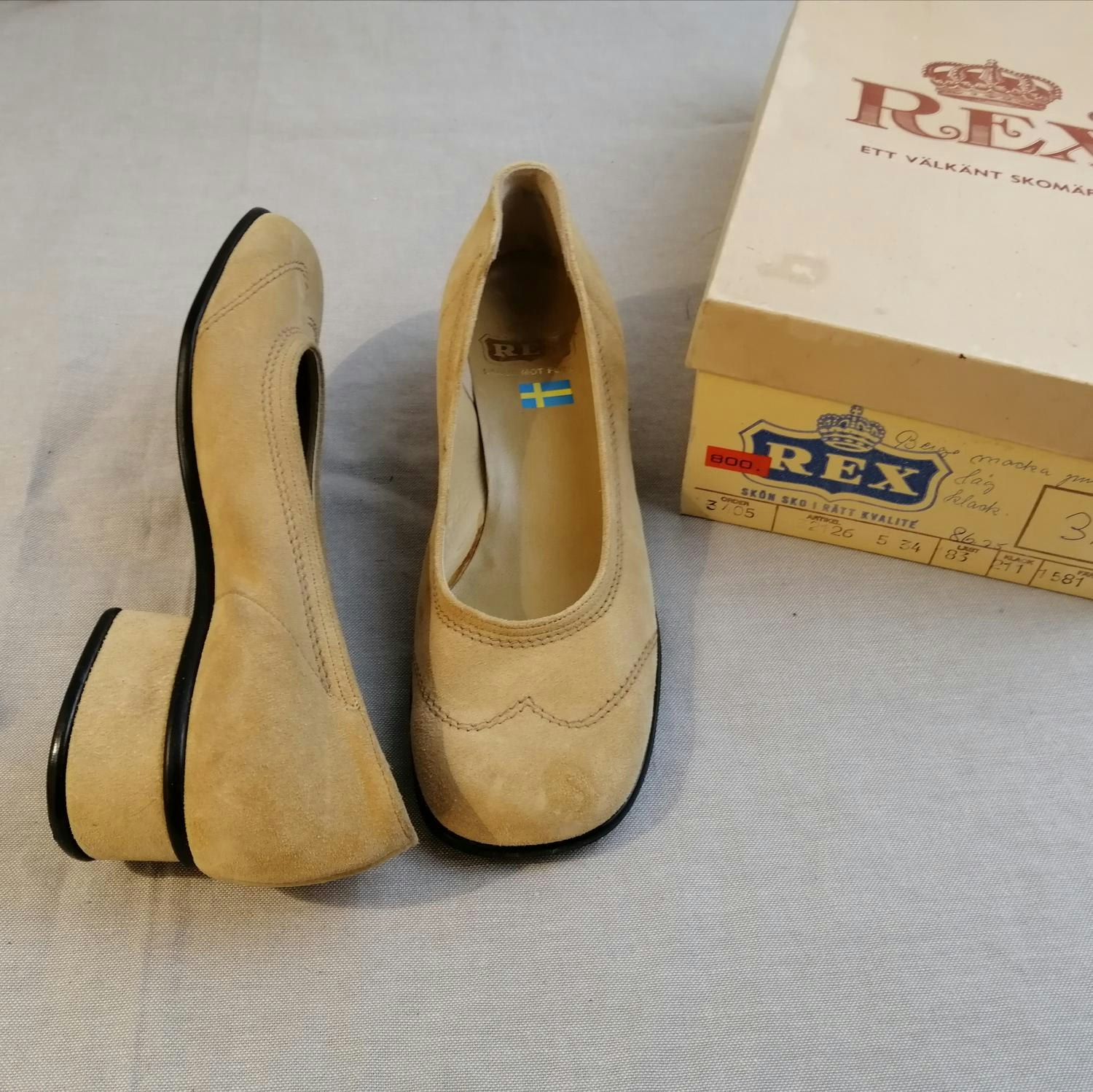 Vintage Rex beige mocka-sko ballerina lite klack stl 3,5 ca 36 - Vintage  Corner Österlen