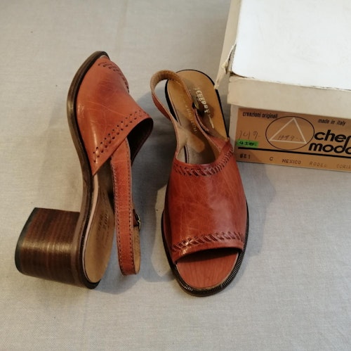 Vintage Cherry Moda läderf sko öppen tå och häl stl 35,5