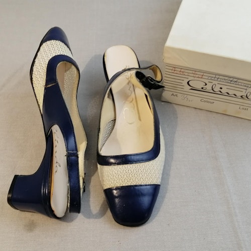 Vintage Celinda blå slingback vitt nylon-nät stl 4 ca 37