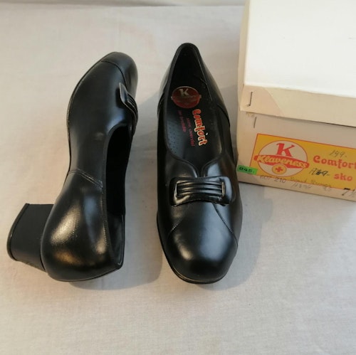Vintage Klaveness Comfort Sko präktig svart sko dekor med rand stl 7,5 ca 42