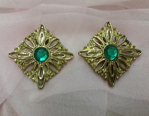 Retro smycke bijouteri örhänge clips större guldfärgade metall grön sten