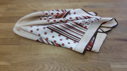 Retro vintage scarf scarves sjal beige vit röd Fiorini