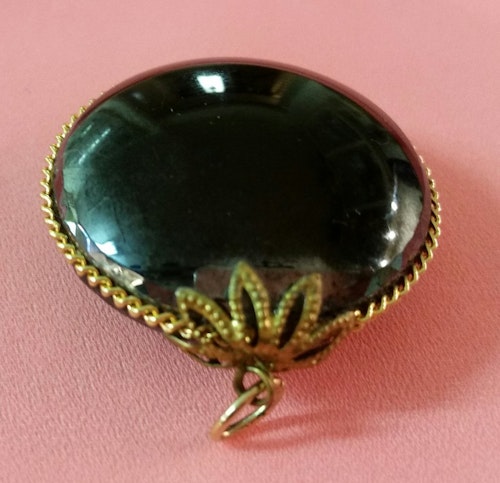 Vintage retro bijouteri smycke hänge till halsband svart rund sten