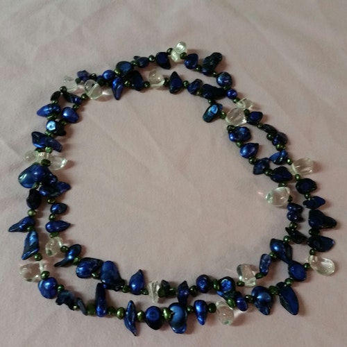 Retro smycke bijouteri halsband långt med blå glas-stenar