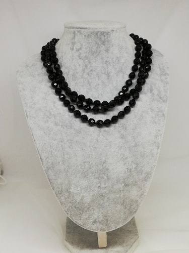 Vintage retro halsband flerradigt svarta kantiga pärlor