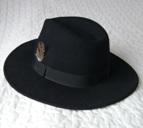 Vintage retro hatt herrhatt svart ull liten fjäder vidare brätten