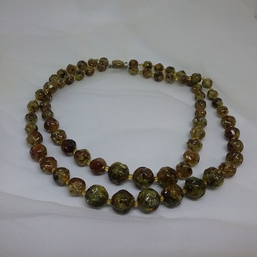 Vintage retro halsband 2-radigt brun-gul-gröna oregelbundna pärlor