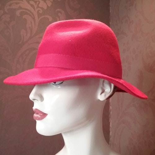 Vintage retro hatt damhatt röd filthatt stil som herrhatt