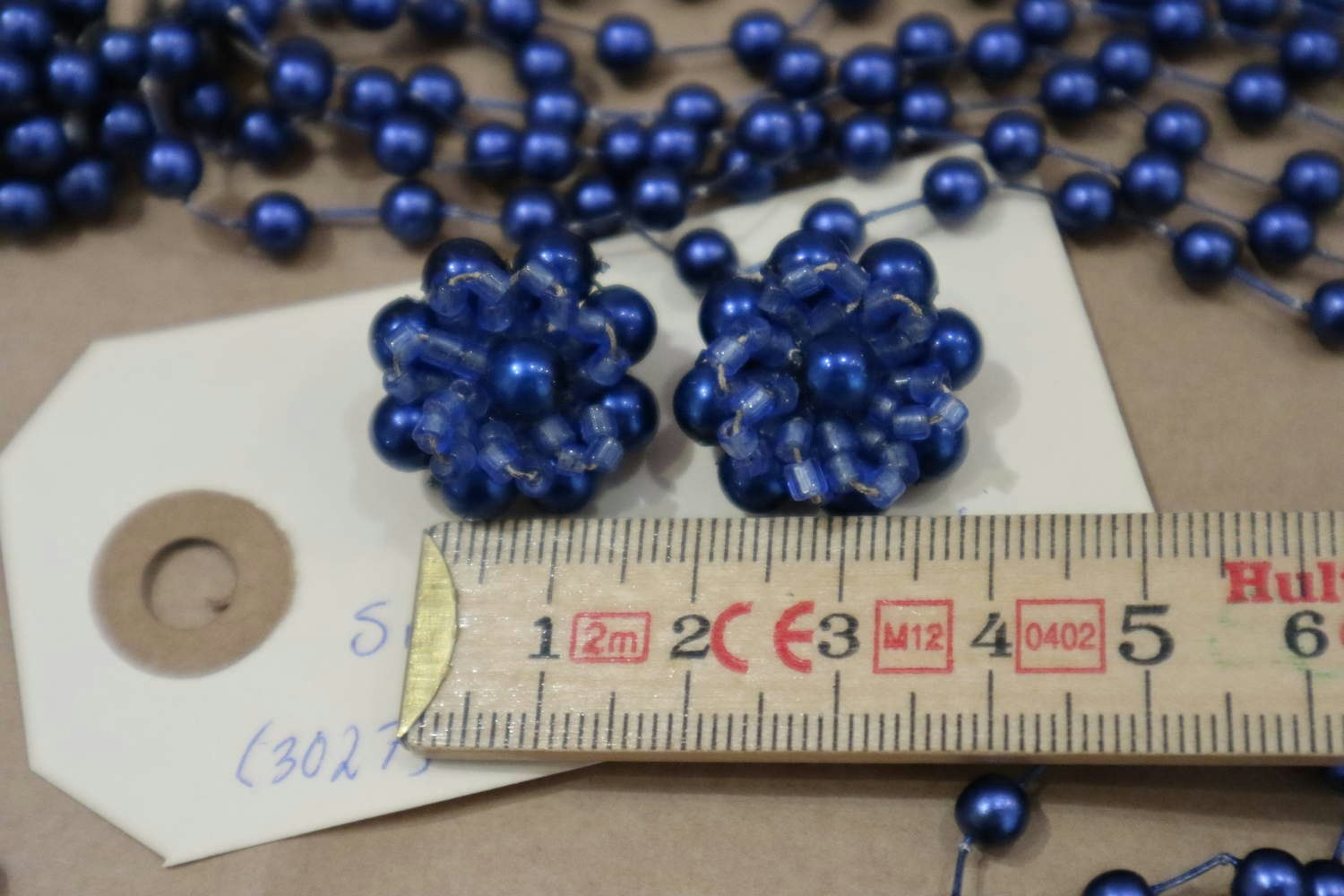 Vintage retro örhängen clips och matchande halsband blå pärlor 60-tal -  Vintage Corner Österlen