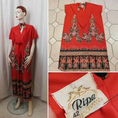 Vintage Retro strandklänning, kimono-stil röd mönstrad syntet Ripa