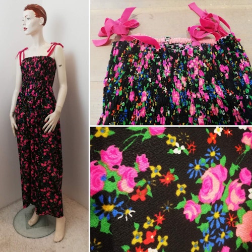 Vintage Retro lång klänning med smock över bysten axelband svart rosa blommor