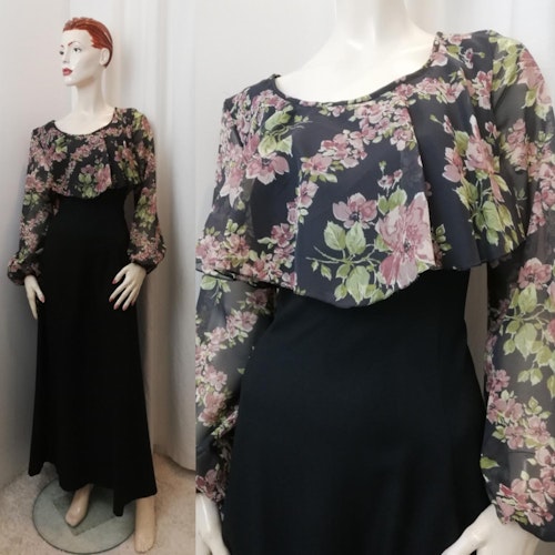 Vintage Retro svart långklänning med blommig överdel Petri 6070-tal