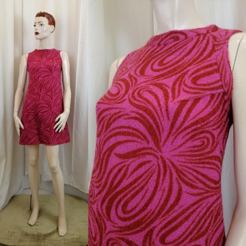 Vintage Retro mönstrad kort klänning rosa brun ärmlös 60-tal