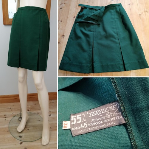 Vintage kortkort grön kjol fina veck 60-tal