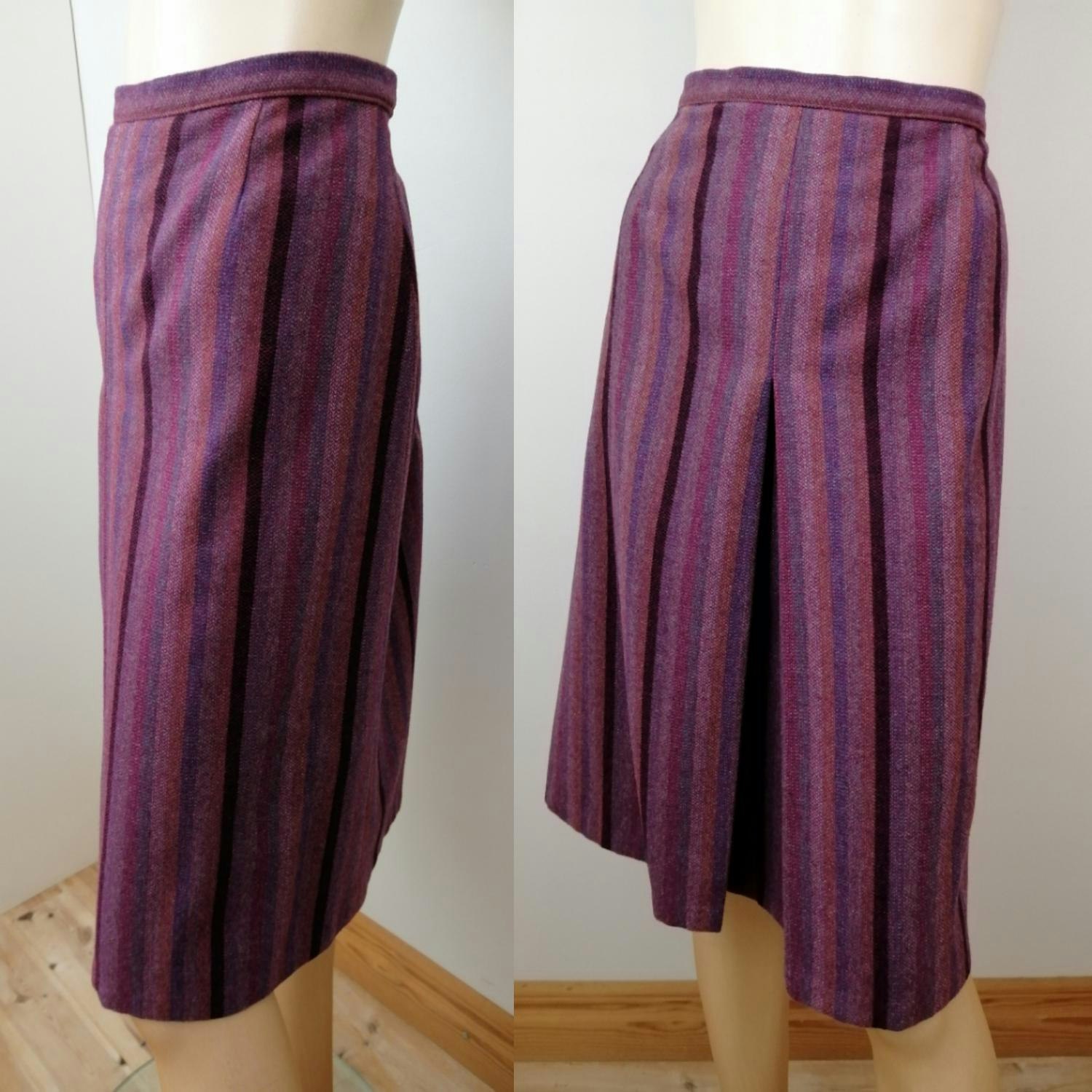 Second Hand lila-randig kjol ull högt gångveck fram - Vintage Corner  Österlen