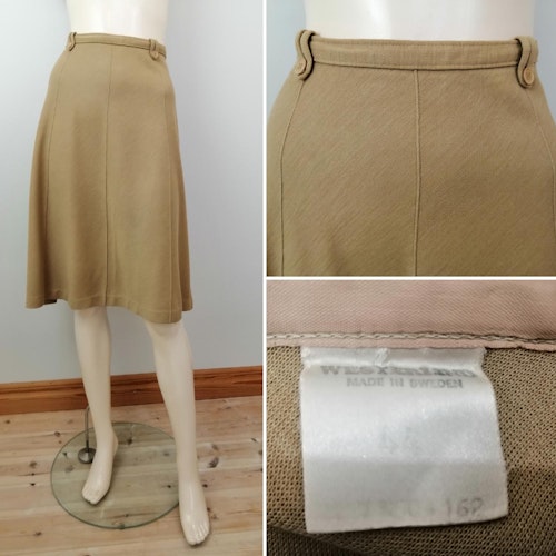 Vintage beige jersey-kjol klockad stickningar fram 70-tal
