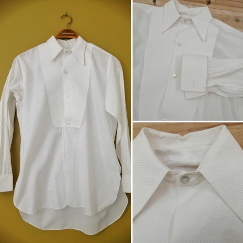 Vintage vit frackskjorta med krage och knappar styvt bröst manschetter och krage