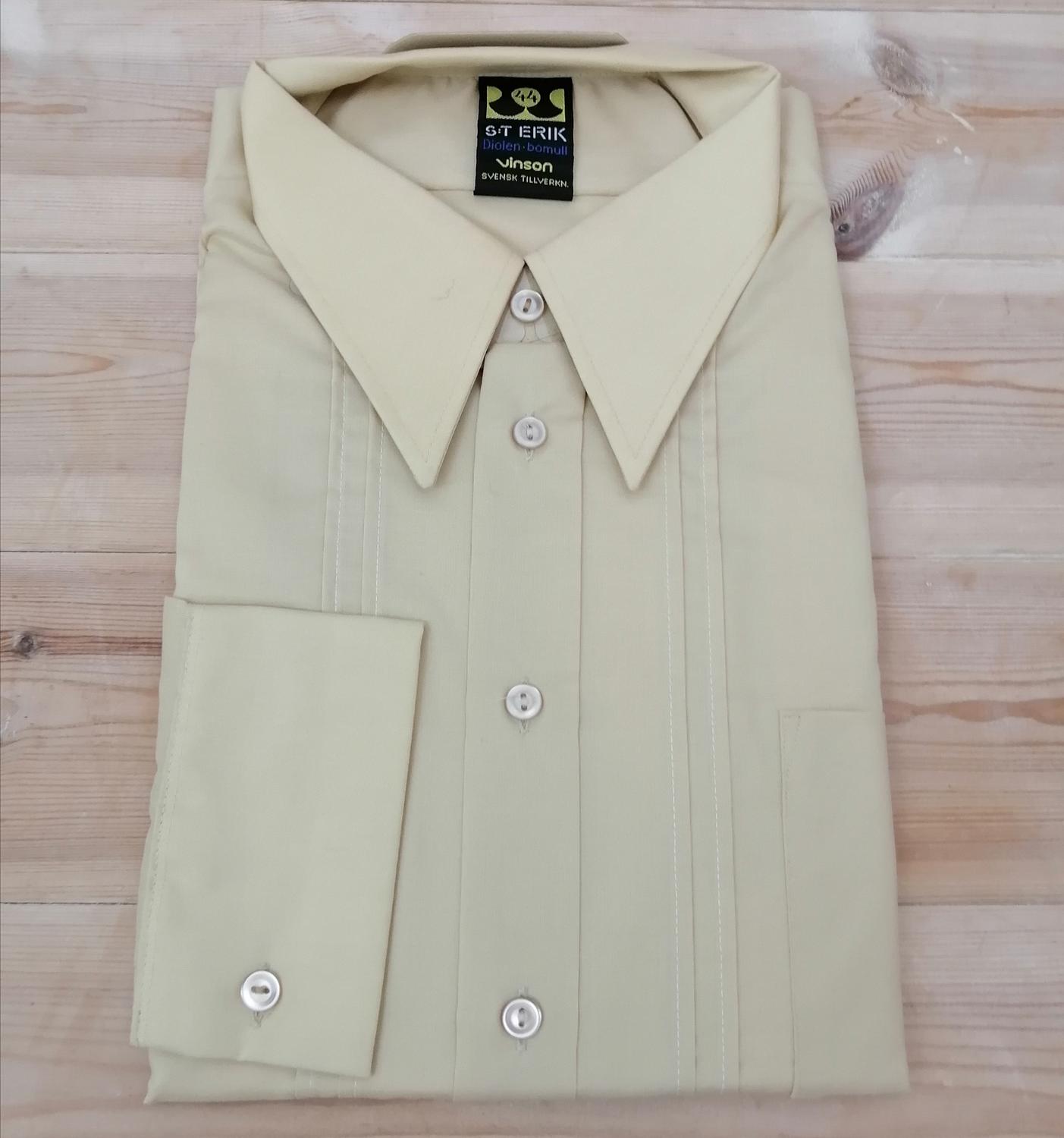 Vintage beige skjorta Vinson oöppnad lång ärm spetsiga kragsnibbar 70-tal