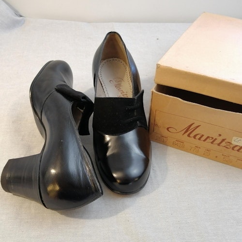 Vintage Maritza svart sko med mocka-plös stl 4A vidd 6 ca 37