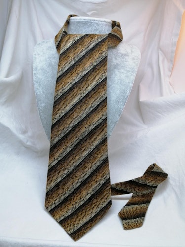 Retro slips bred diagonalrandig svart brun rost grå