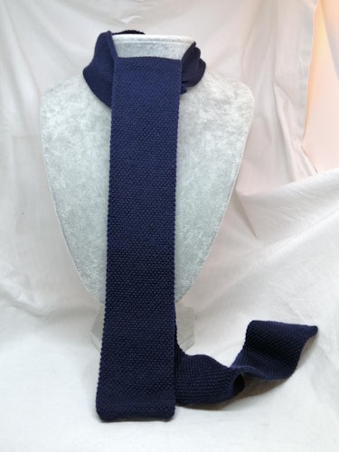 Retro slips stickad marinblå rak
