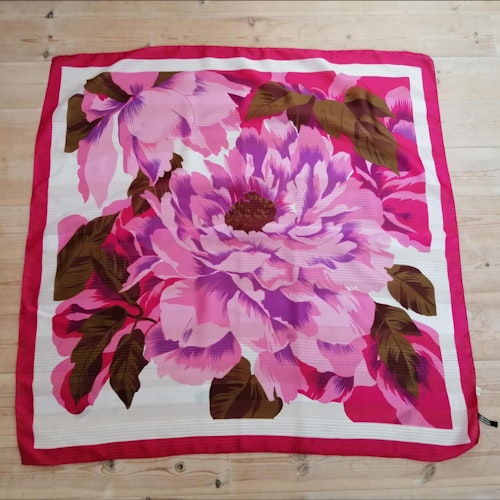 Vintage scarf sjal scarves storblommig cerise rosa vit olivgrön NK