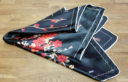 Retro vintage scarf scarves sjal siden svart med röda blommor Bohemia