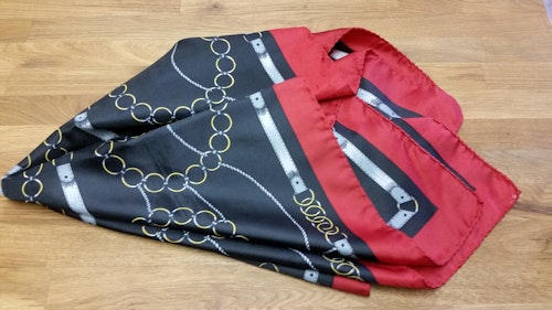 Retro vintage scarf scarves sjal med hästmotiv svart och röd polyester