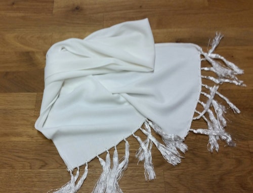 Retro vintage frack sjal halsduk 95 x 20 cm vit syntet med fransar 506070-tal