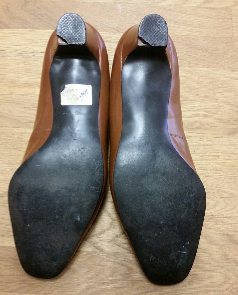 Retro vintage damskor bruna skor med ormimitation på tån och rosetten ca 38,5