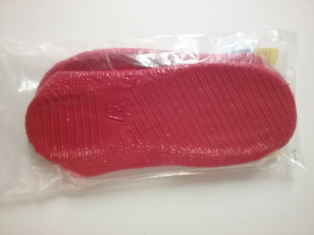 Retro sockiplast inne-tofflor röda oanvända i förpackning stl 37