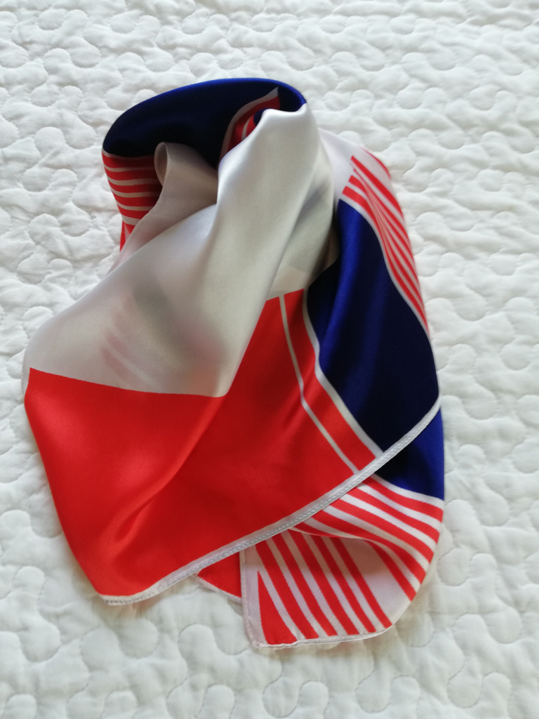 Retro vintage scarf scarves sjal mönstrad vit blå röd