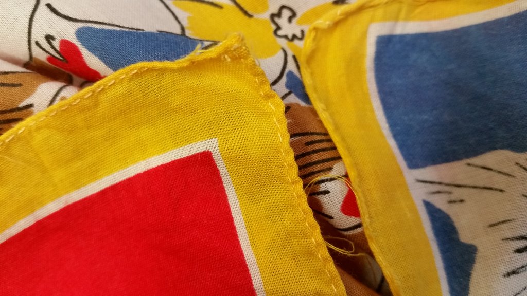Retro scarf scarves sjal bomull stormönstrad färgglad blå vit gul röd