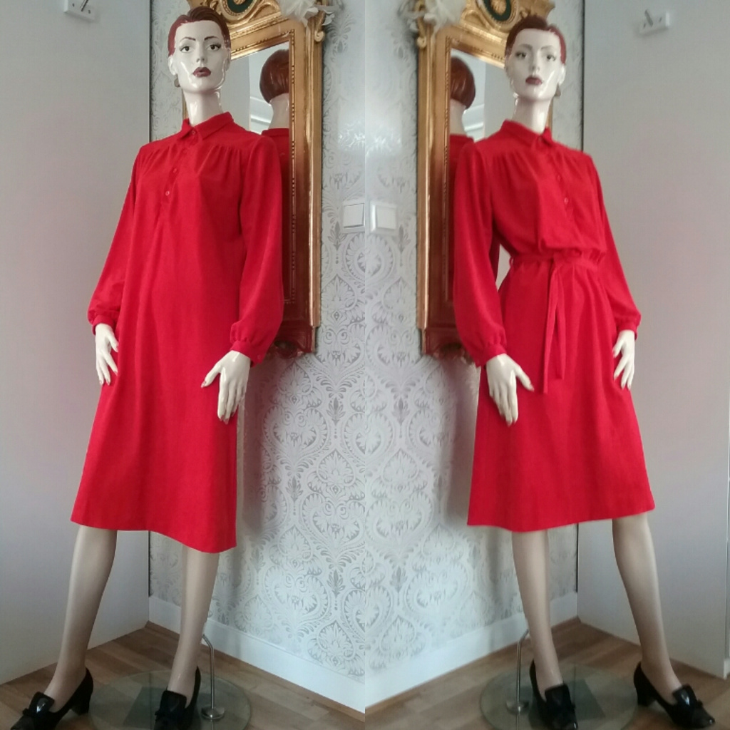 Retro röd vidare klänning Teeset Finland 70-tal 80-tal