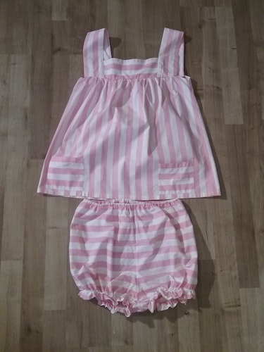 Vintage retro baby-doll pyjamas nattlinne trosor rosa vit randigt bomull 60-tal