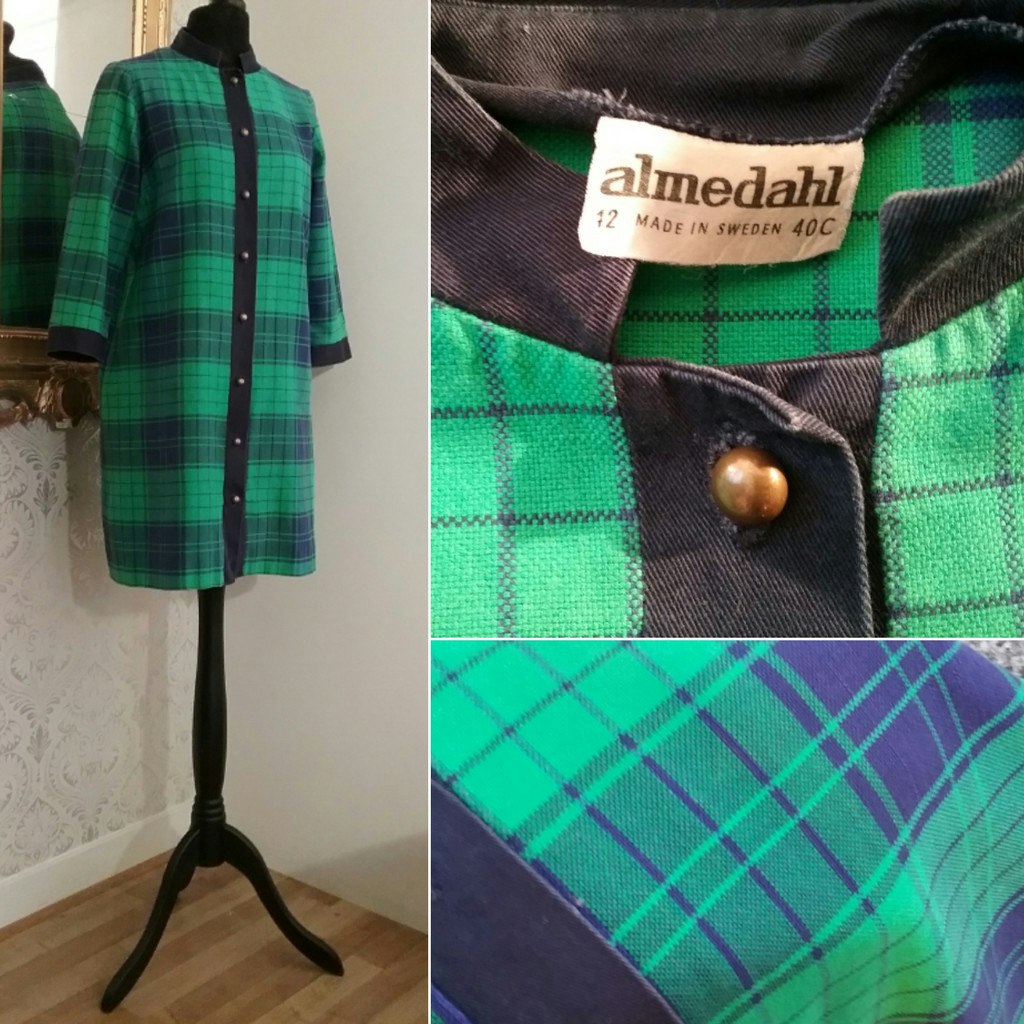 Retro Vintage blå- och grönrutig kapp-klänning rak knappar fram Almedahls  60-tal - Vintage Corner Österlen