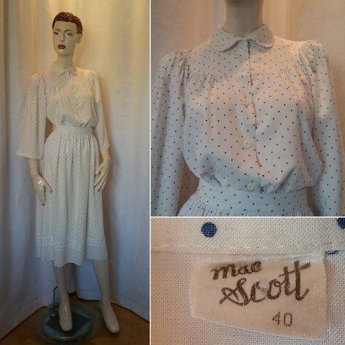 Vintage retro blus och kjol Mac Scott vit med små blå prickar