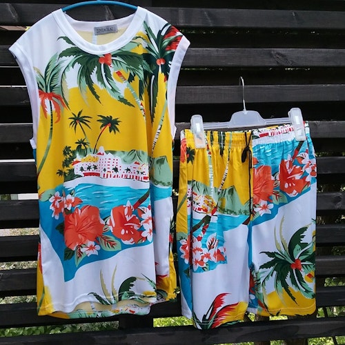 Hawaii-set skjorts linne nylon oanvänt gulmönstrat stl L