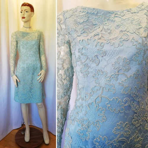 Vintage retro ljusblå spetsklänning med lång smal arm 60-tal